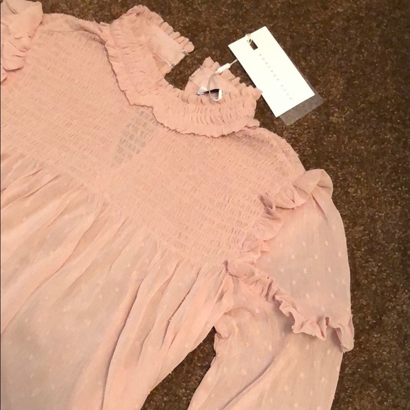 Pink blouse - Picture 3 of 4